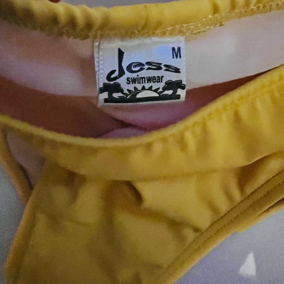 NWOT JESS Swimwear Yellow Bikini Set – Triangle Top & Tie-Side Bottoms Size S/M - Picture 4 of 6